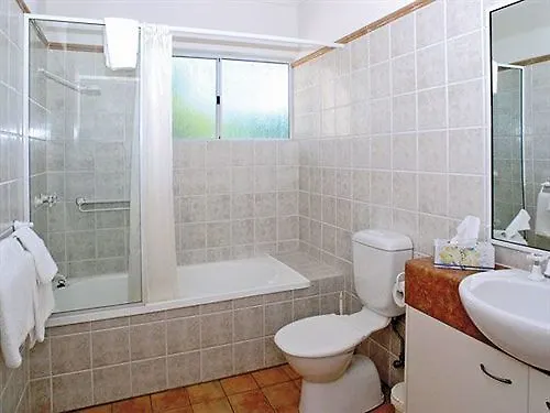 *** Aparthotel Coral Horizons - Beachfront Apartments Palm Cove Australia